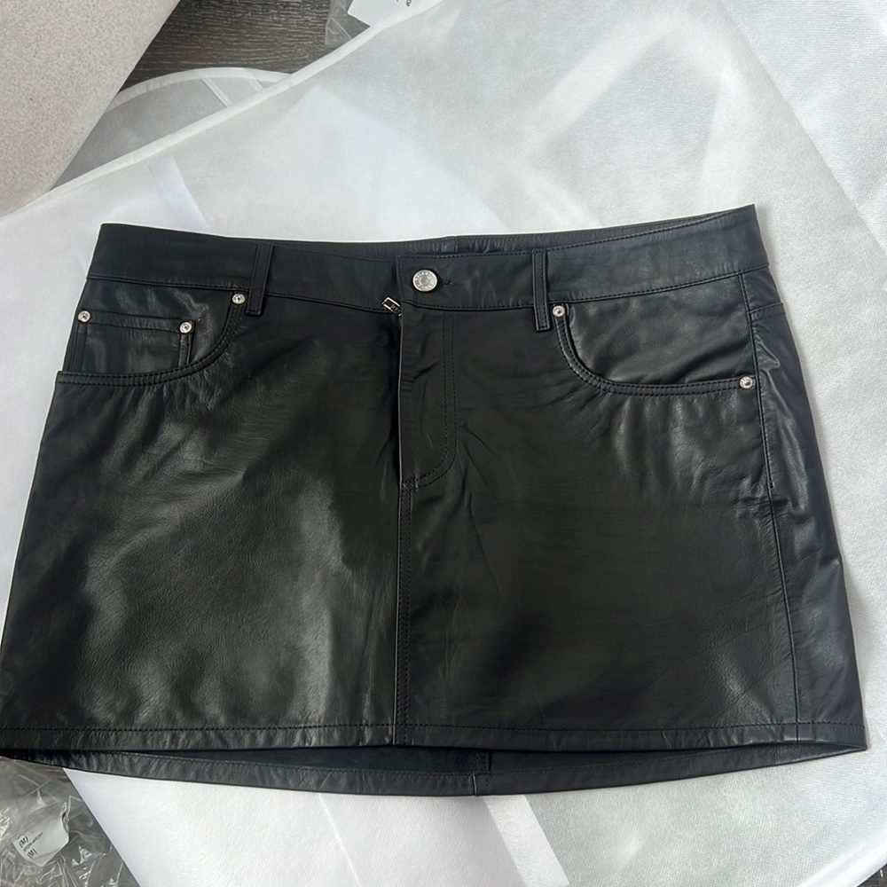 brand new GRLFRND leather black mini skirt